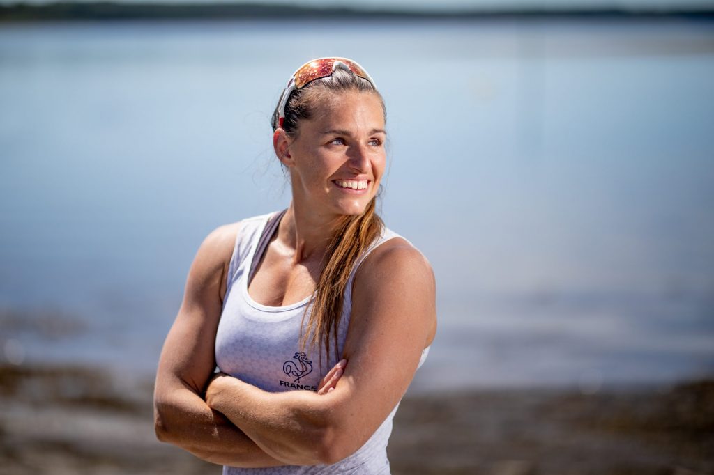 Léa Jamelot, kayakiste équipe de France, Jo Tokyo 2020, Talent de Quimper Cornouaille nourrit votre inspiration_profil sourire_Photo Franck Betermin_2021