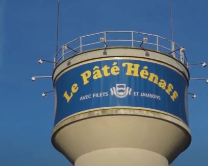 Hénaff, entreprise emblématique de Cornouaille, au JT de 13 Heures de France 2 (24 juin 2021) La pâté Hénaff, un incontournable du Pays Bigouden