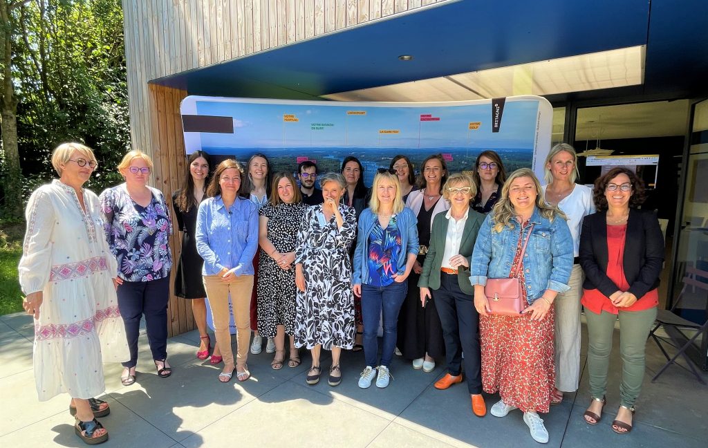 L'équipe attractivité de Quimper Cornouaille Développement et le groupe RH de Cornoualia. Atelier pratique "Marque employeur territoriale de Quimper Cornouaille" le 6/7/2023